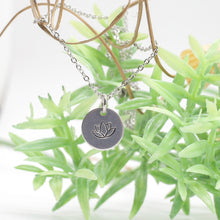 Load image into Gallery viewer, Lotus Necklace