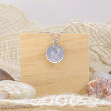 Load image into Gallery viewer, Flower Necklace