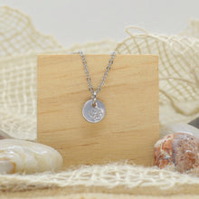 Load image into Gallery viewer, Paw Tiny Necklace
