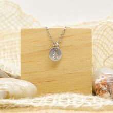 Load image into Gallery viewer, Tree Tiny Necklace