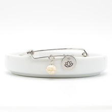 Load image into Gallery viewer, Lotus Bracelet