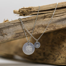 Load image into Gallery viewer, November - Chrysanthemum